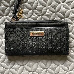 Guess wallet